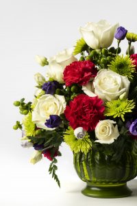 Centerpiece style floral arrangement